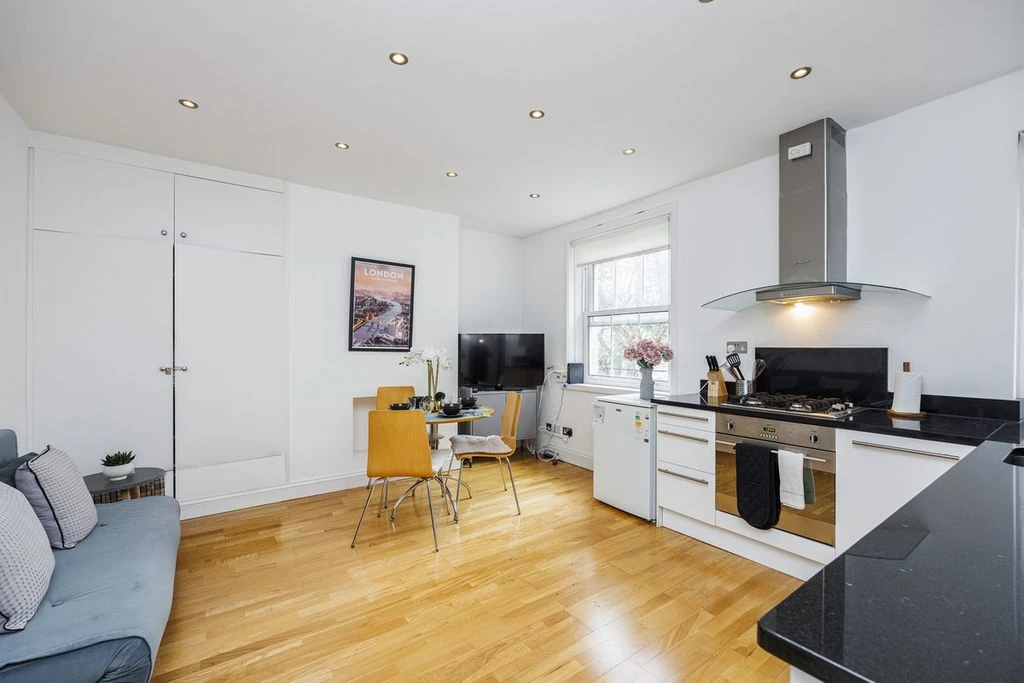 Квартира в Лондоне, Великобритания, 36 м² - фото 1