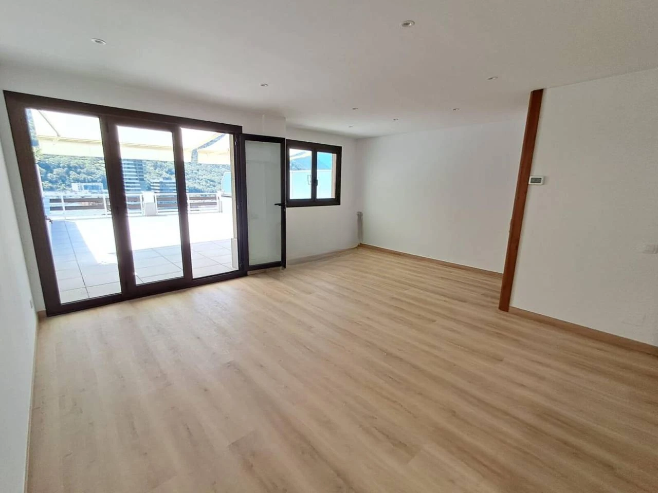 Квартира в Эскальдесе, Андорра, 110 м² - фото 2