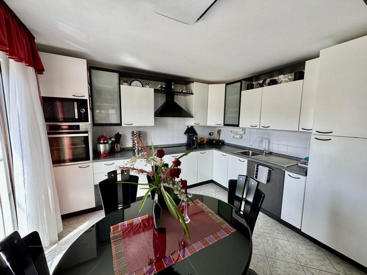 Квартира в Копере, Словения, 77 м² - фото 2