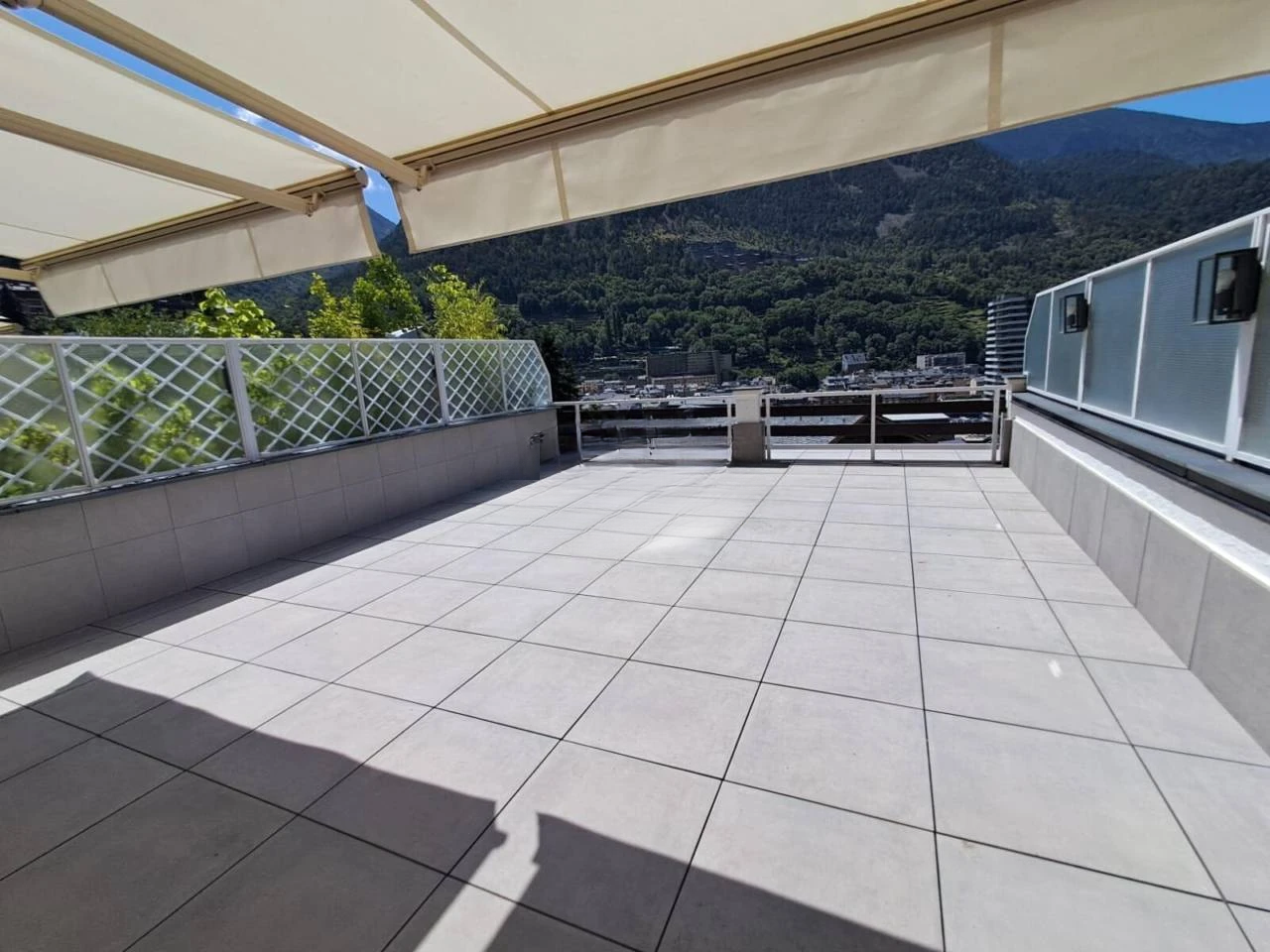 Квартира в Эскальдесе, Андорра, 110 м² - фото 10