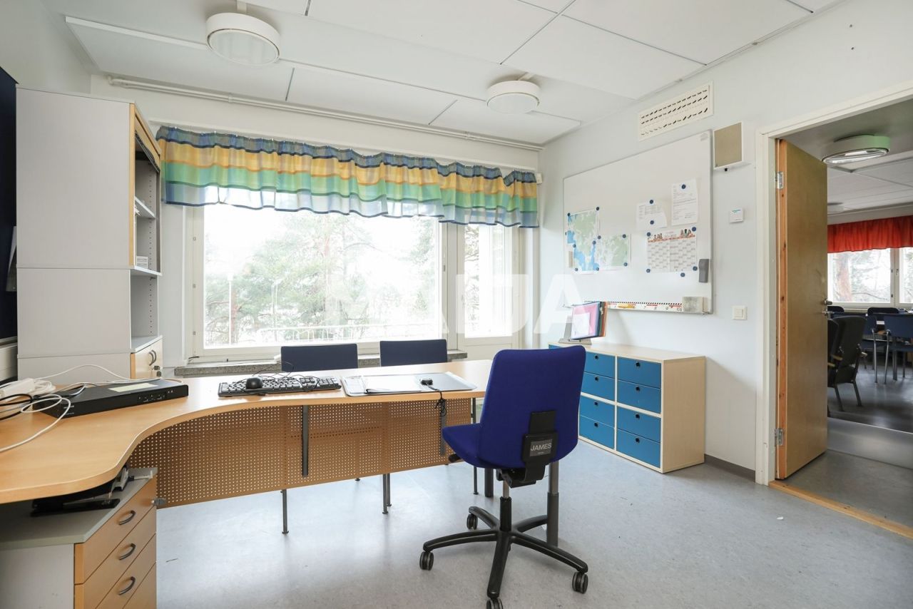 Кафе, ресторан в Холлола, Финляндия, 2 223 м² - фото 10
