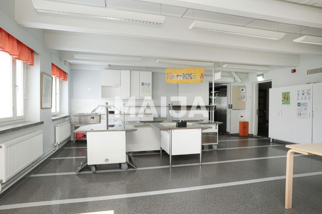 Кафе, ресторан в Холлола, Финляндия, 2 223 м² - фото 15