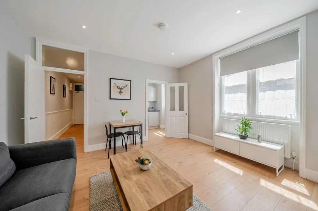 Квартира в Лондоне, Великобритания, 40 м² - фото 12