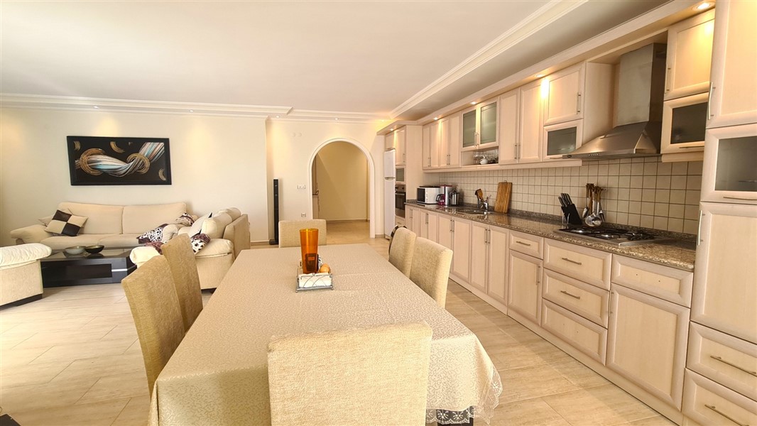 Квартира в Алании, Турция, 100 м² - фото 9