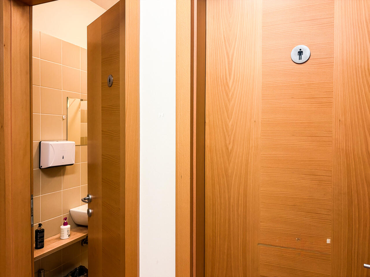 Офис в Любляне, Словения, 18 м² - фото 6