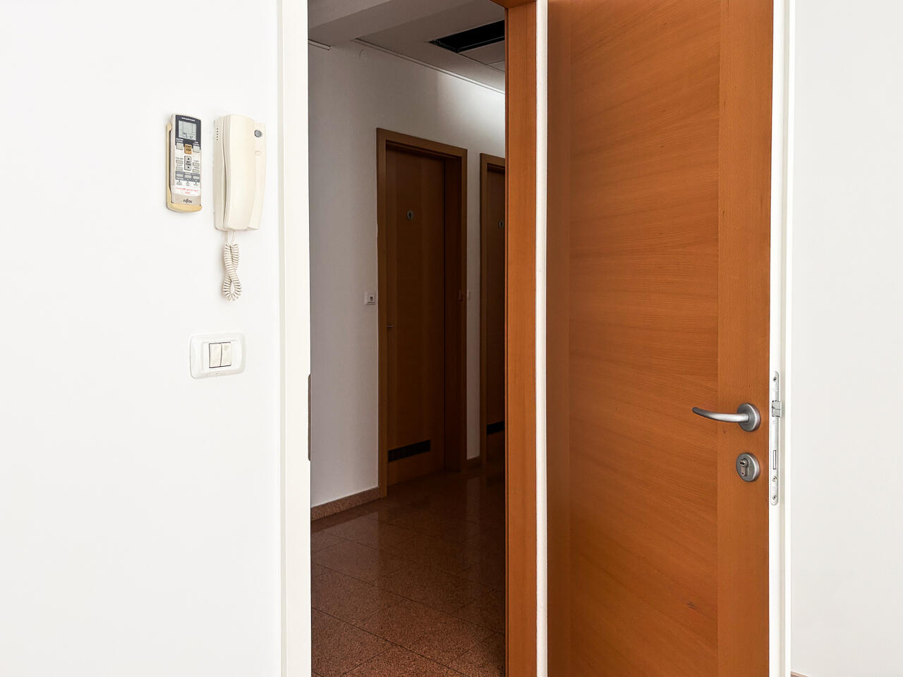 Офис в Любляне, Словения, 18 м² - фото 8