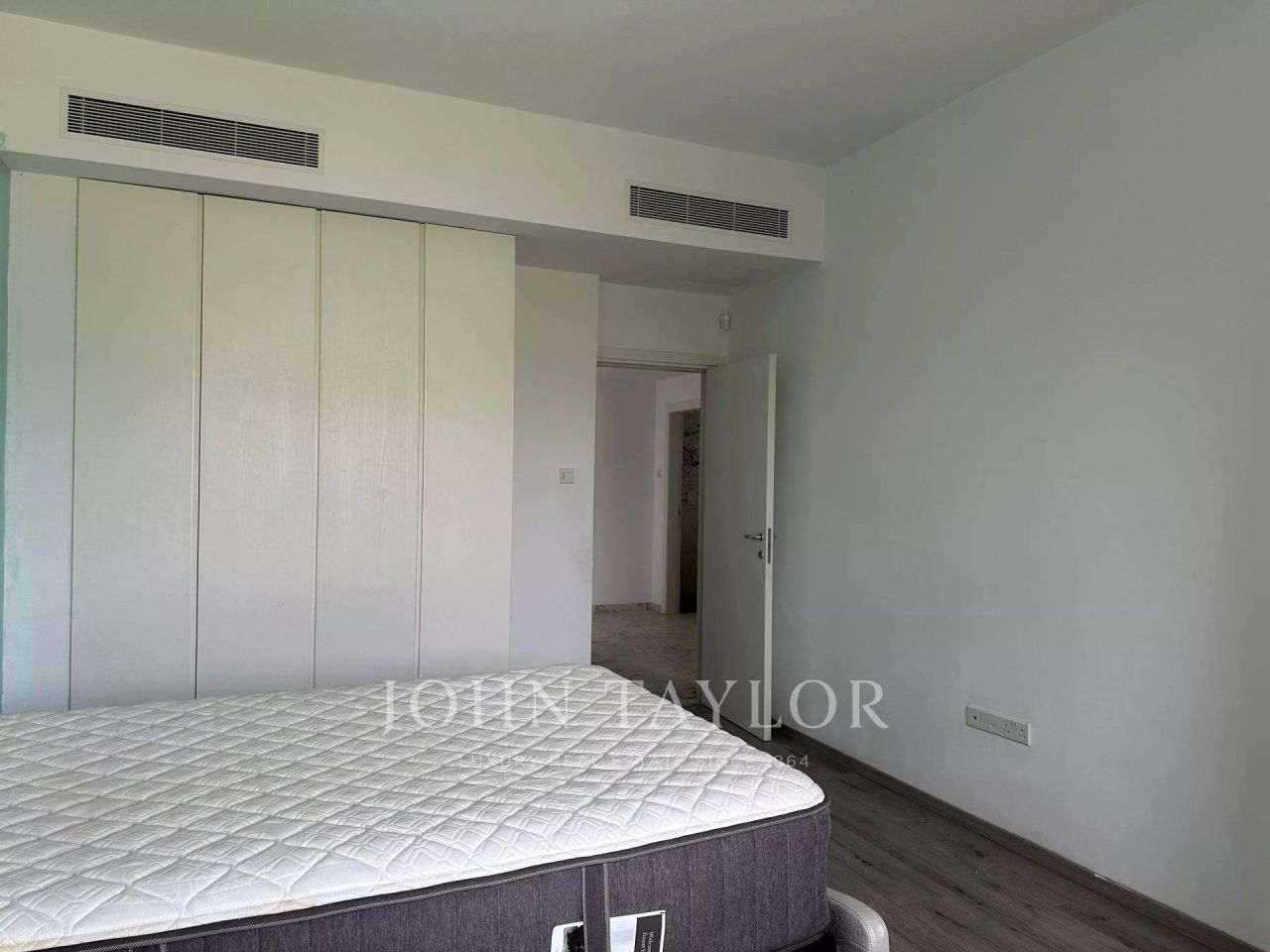 Вилла в Айос-Атанасиосе, Кипр, 254 м² - фото 10