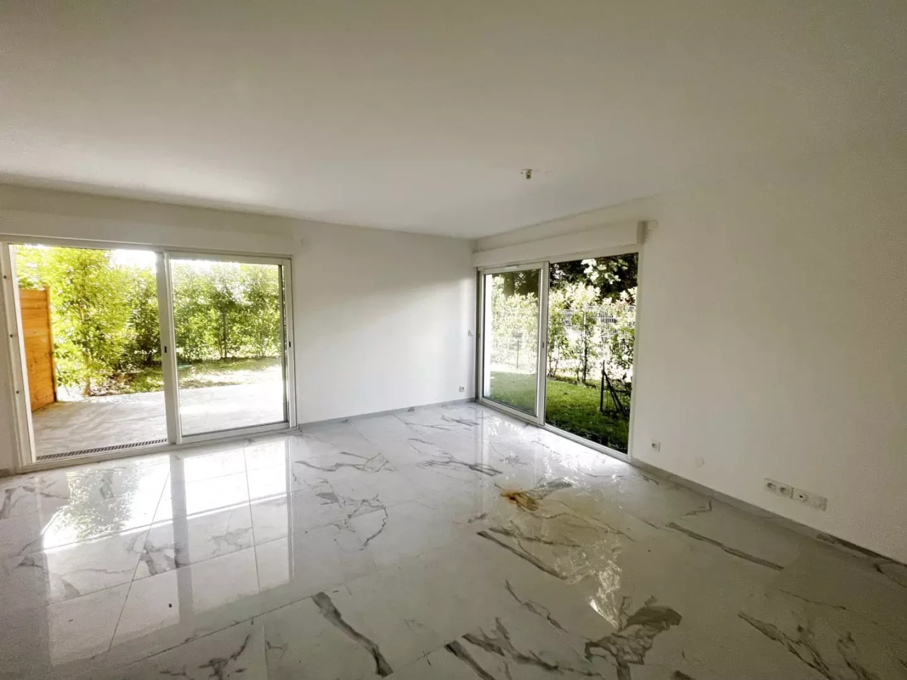 Квартира в Каннах, Франция, 80 м² - фото 1