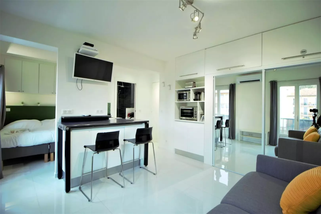 Квартира в Каннах, Франция, 24 м² - фото 1