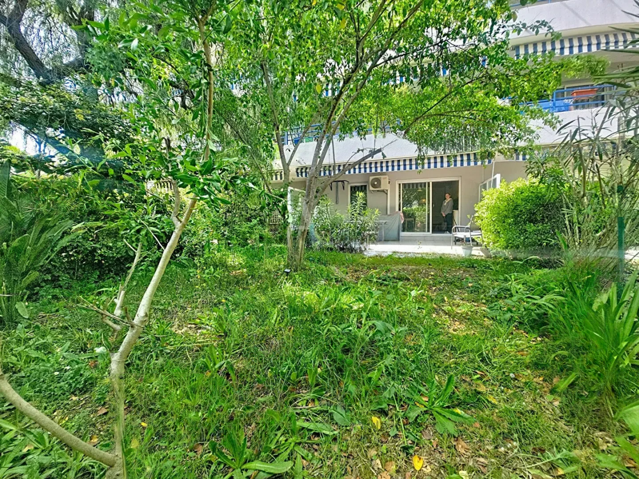 Квартира в Каннах, Франция, 38 м² - фото 1