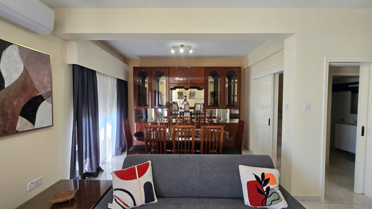 Апартаменты в Айос-Атанасиосе, Кипр, 170 м² - фото 2