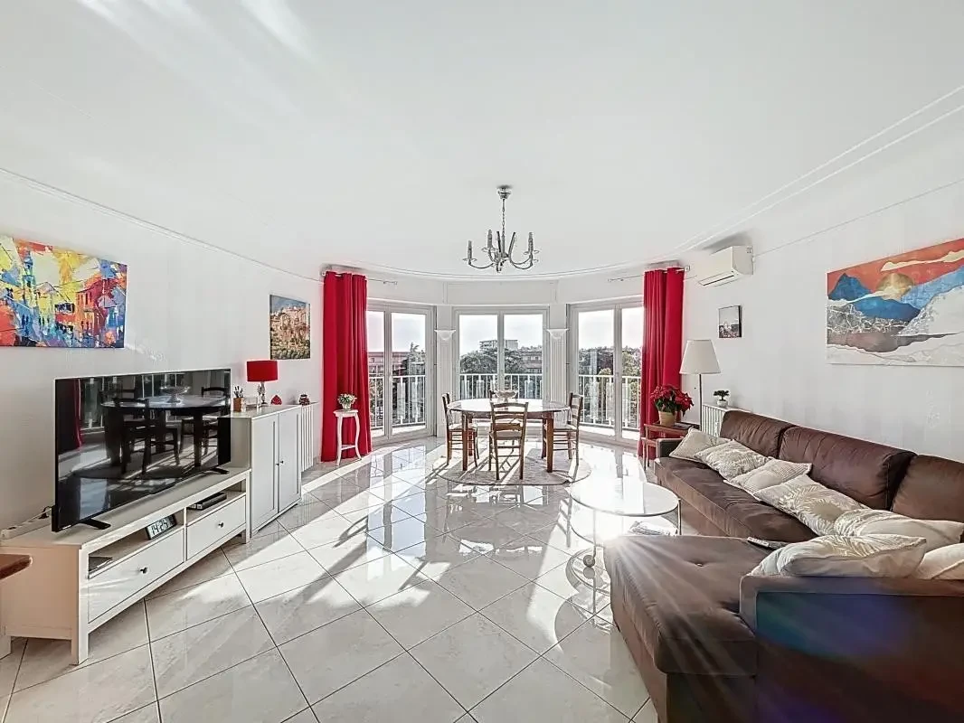 Квартира в Каннах, Франция, 100 м² - фото 2