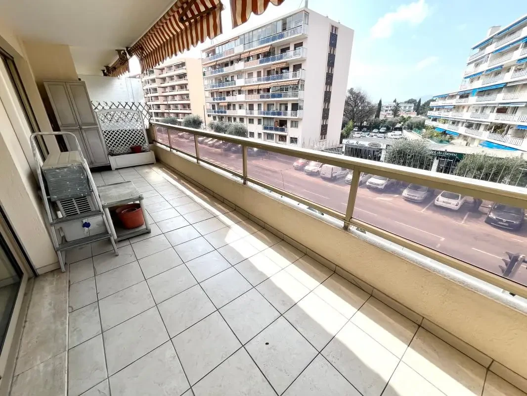 Квартира в Каннах, Франция, 75 м² - фото 2