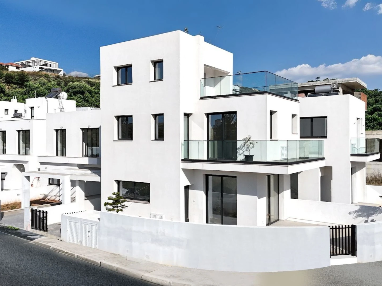 Квартира в Айос-Атанасиосе, Кипр, 136 м² - фото 2