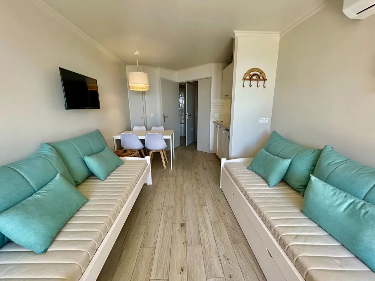 Квартира в Каннах, Франция, 26 м² - фото 2