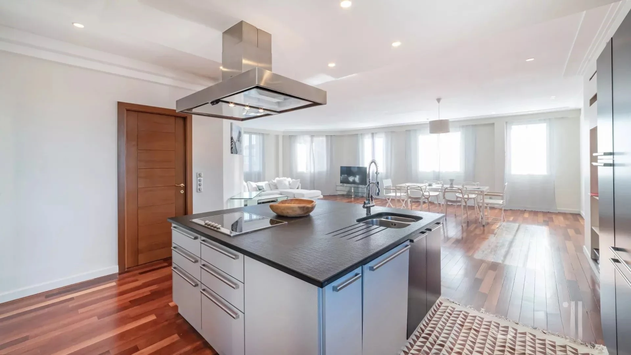 Квартира в Каннах, Франция, 128 м² - фото 2
