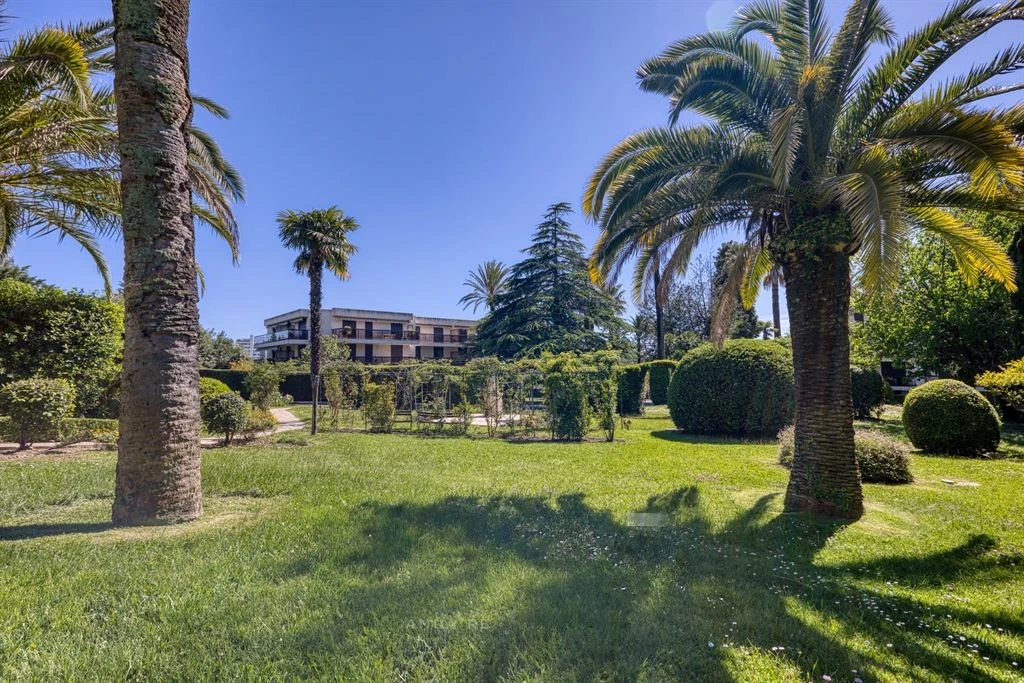 Квартира в Каннах, Франция, 90 м² - фото 3