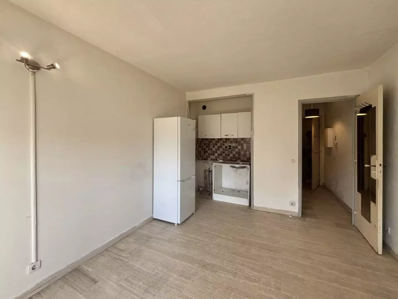 Квартира в Каннах, Франция, 21 м² - фото 6