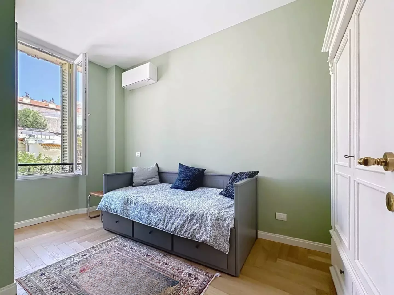 Квартира в Каннах, Франция, 45 м² - фото 8