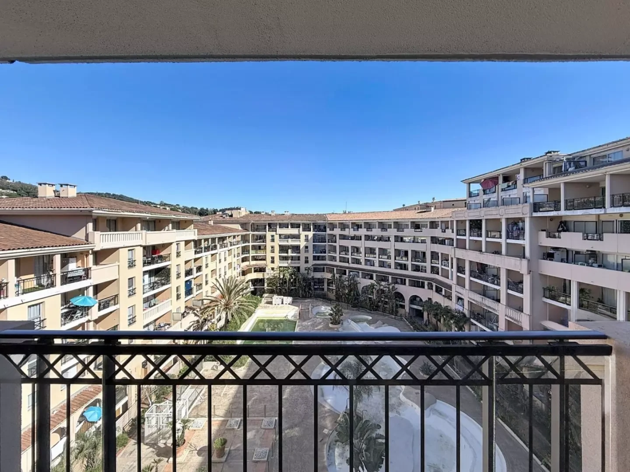 Квартира в Каннах, Франция, 26 м² - фото 9