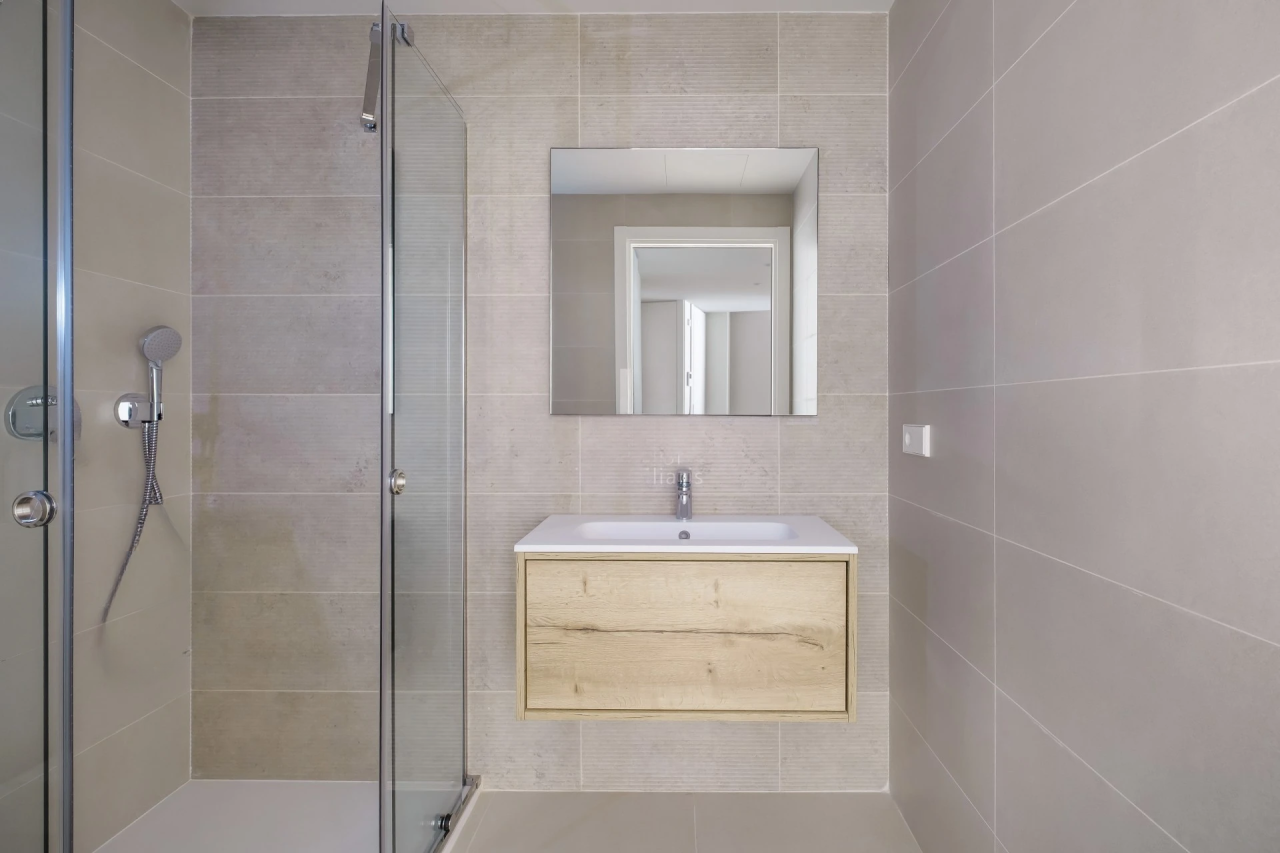 Квартира в Эскальдесе, Андорра, 74 м² - фото 9