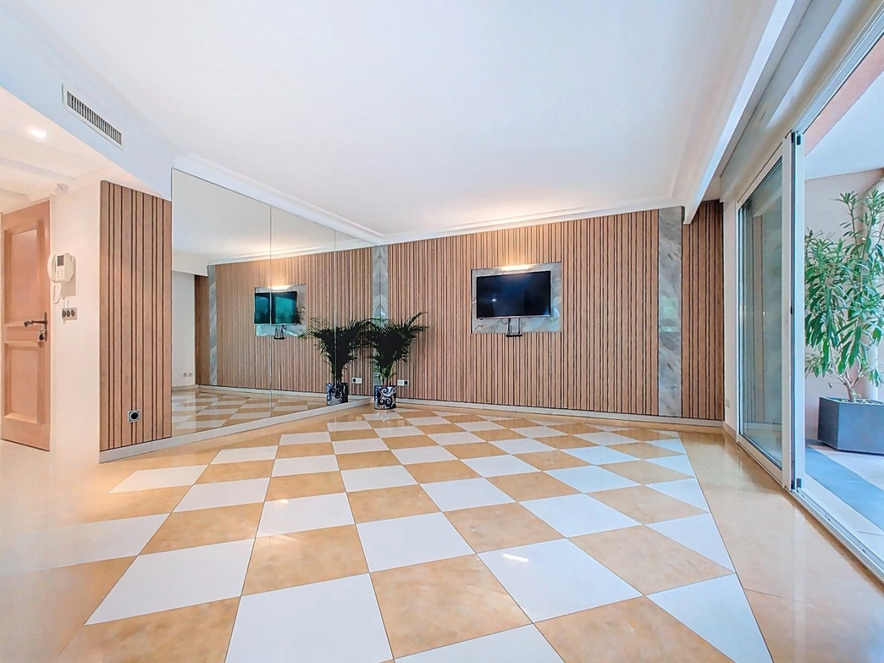 Квартира в Каннах, Франция, 70 м² - фото 10