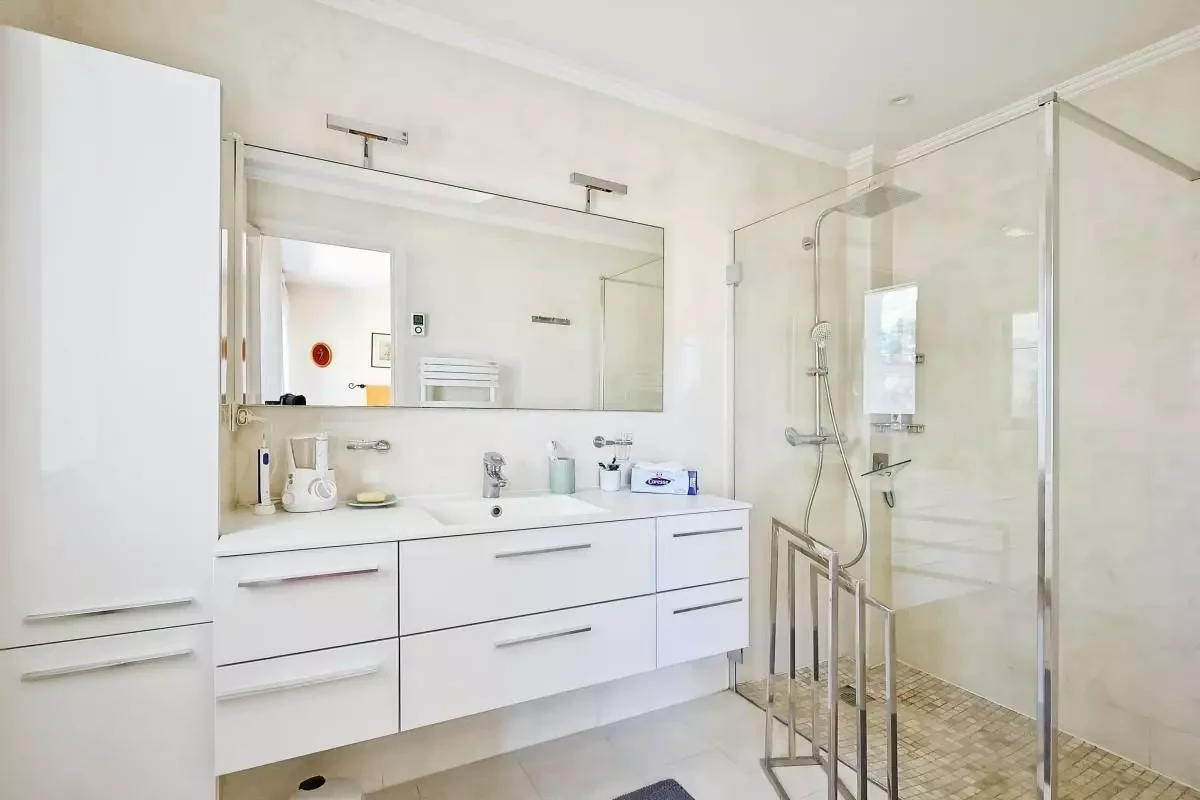 Квартира в Каннах, Франция, 111 м² - фото 11