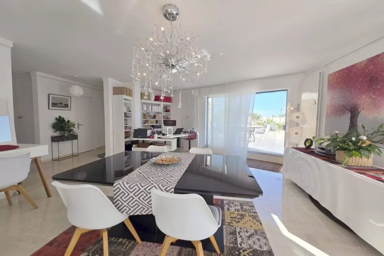 Квартира в Каннах, Франция, 110 м² - фото 12
