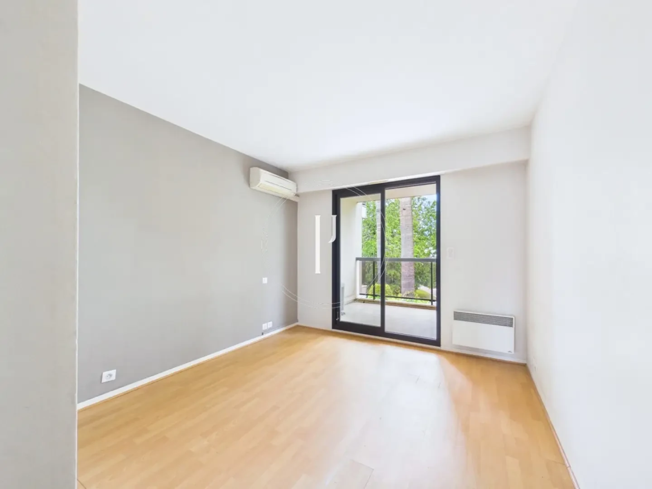 Квартира в Каннах, Франция, 108 м² - фото 12