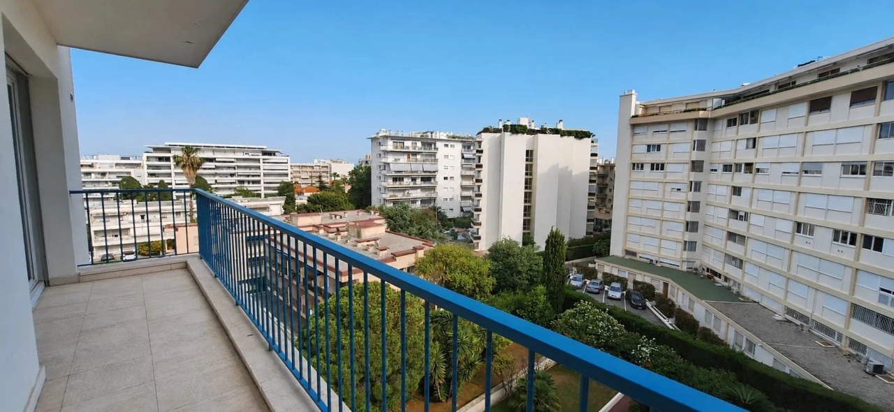 Квартира в Каннах, Франция, 98 м² - фото 12