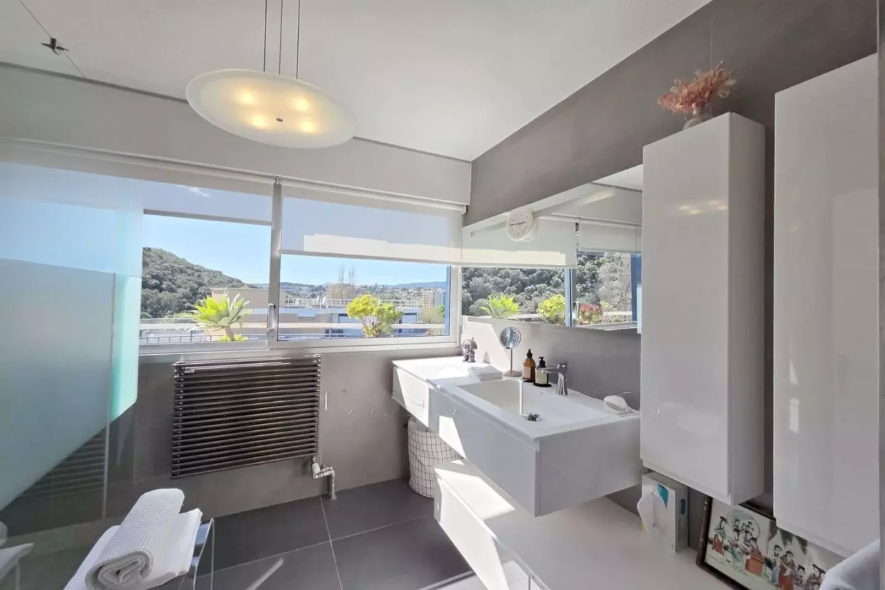 Квартира в Каннах, Франция, 110 м² - фото 13