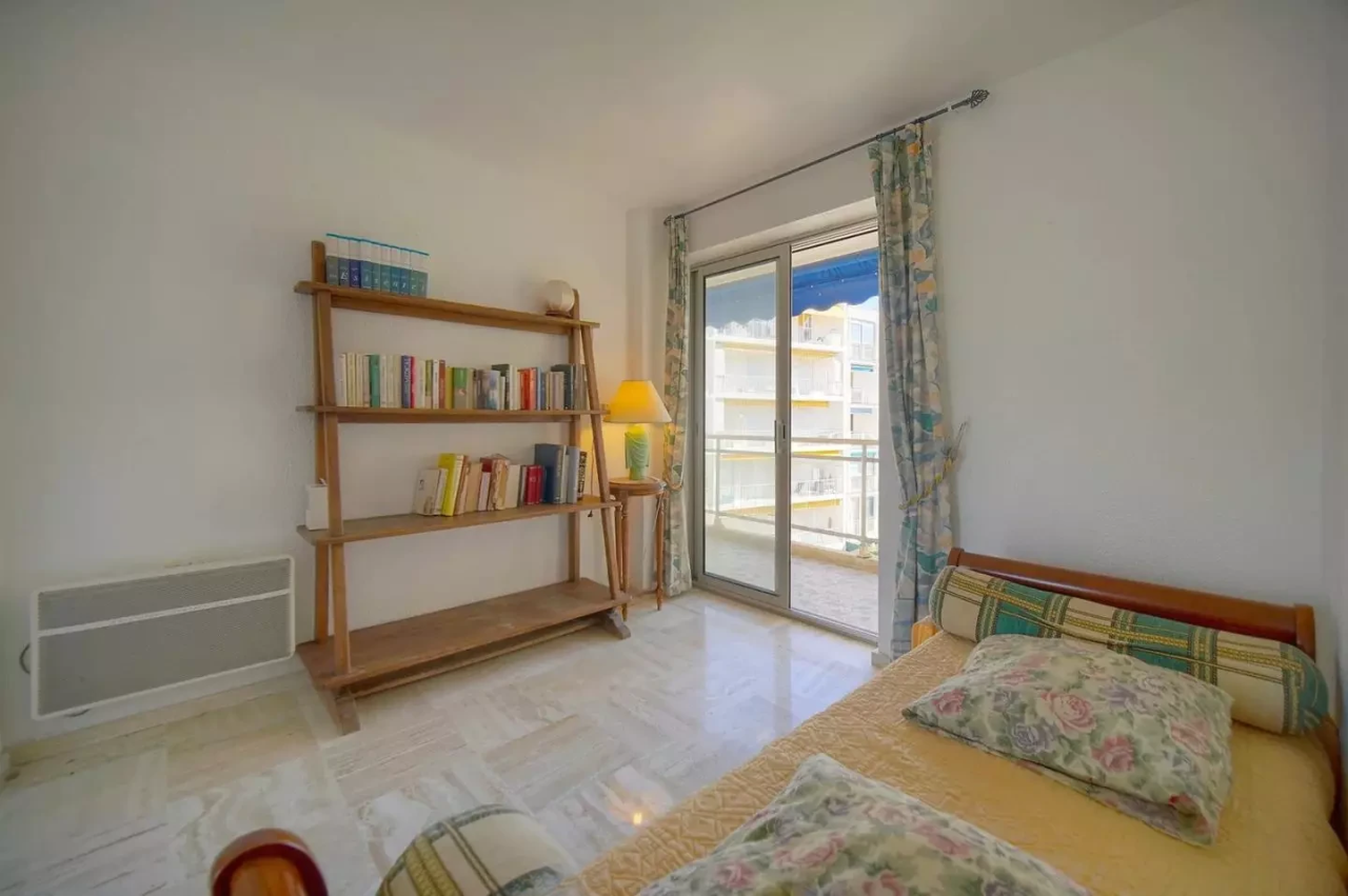 Квартира в Каннах, Франция, 40 м² - фото 14