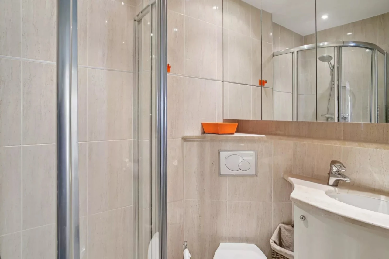 Квартира в Каннах, Франция, 100 м² - фото 16