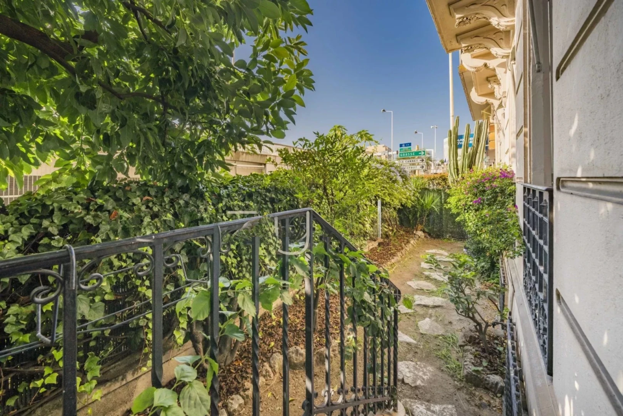 Квартира в Каннах, Франция, 141 м² - фото 17
