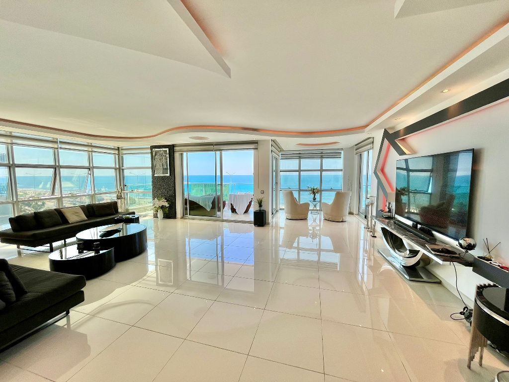 Квартира в Алании, Турция, 180 м² - фото 2