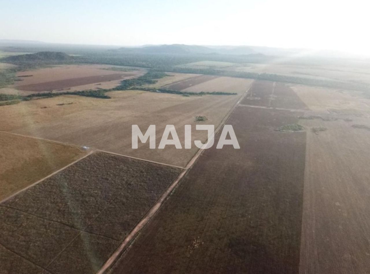 Земля Barra do Garças, Бразилия, 78 020 000 м² - фото 3