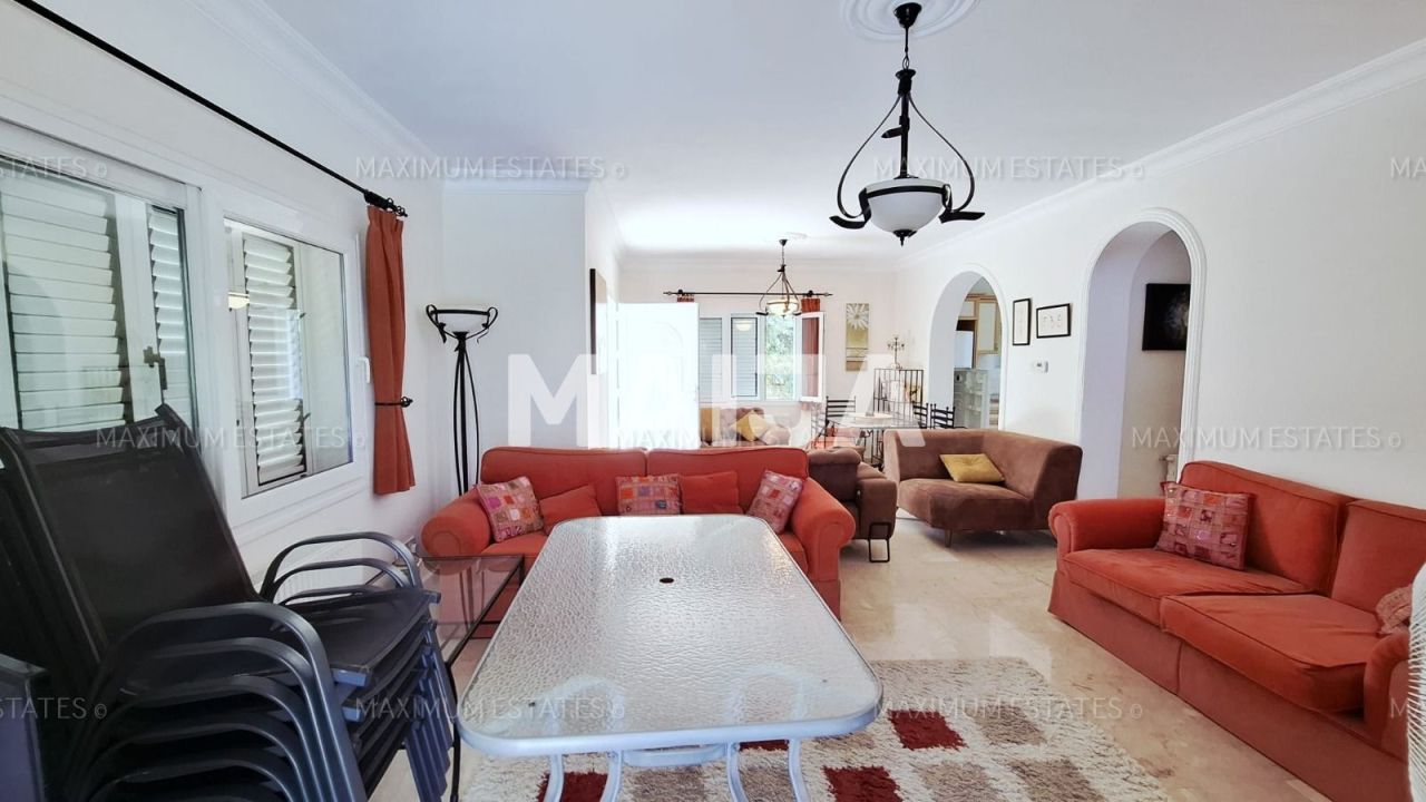 Дом в Кирении, Кипр, 250 м² - фото 9