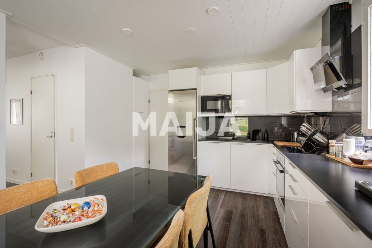 Дом в Риихимяки, Финляндия, 178 м² - фото 6
