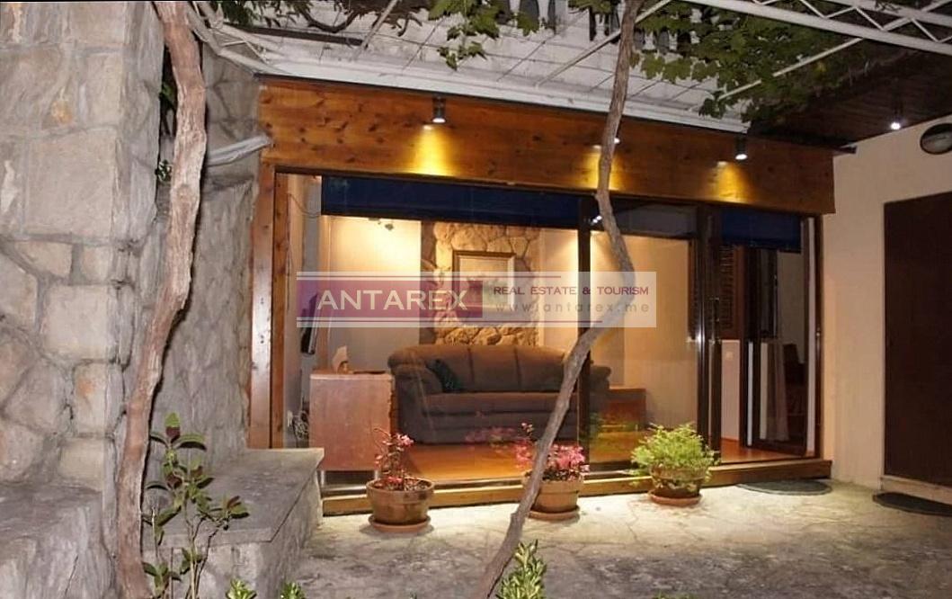 Апартаменты в Херцег-Нови, Черногория, 109 м² - фото 4