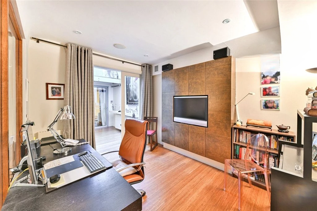 Квартира в Лондоне, Великобритания, 238 м² - фото 2