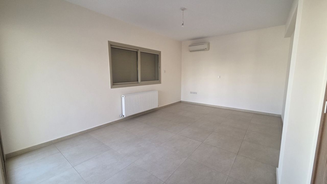 Дом Agia Filaxi, Кипр, 347 м² - фото 14