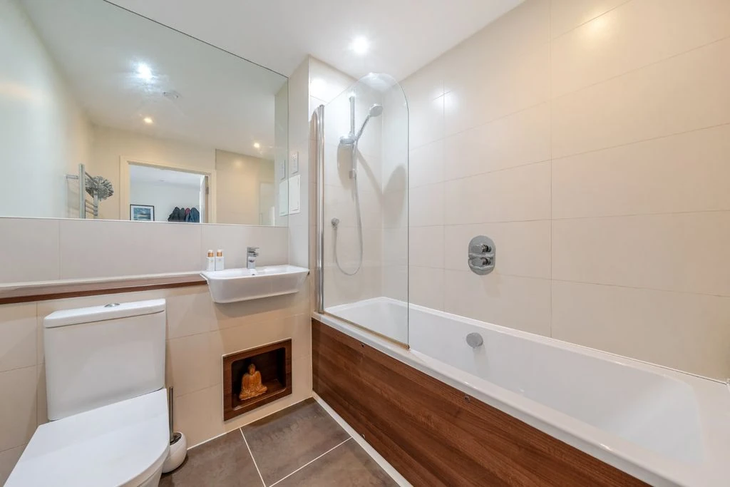 Квартира в Лондоне, Великобритания, 49 м² - фото 2