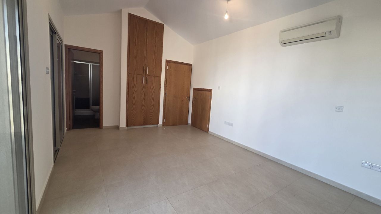 Дом Agia Filaxi, Кипр, 347 м² - фото 19