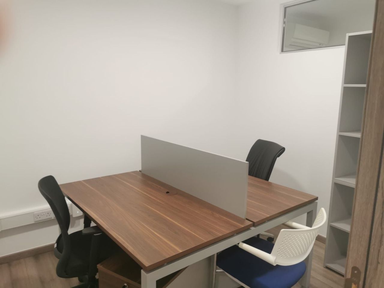 Офис Agia Zoni, Кипр, 150 м² - фото 8