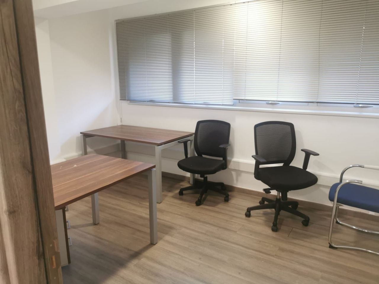 Офис Agia Zoni, Кипр, 150 м² - фото 9