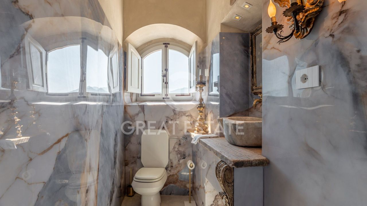 Вилла в Кастильон-Фиорентино, Италия, 474.5 м² - фото 18