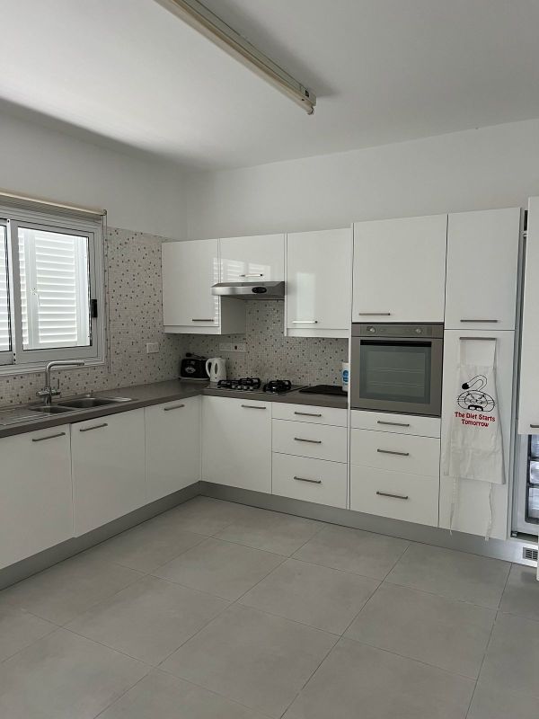 Вилла в Пафосе, Кипр, 150 м² - фото 11