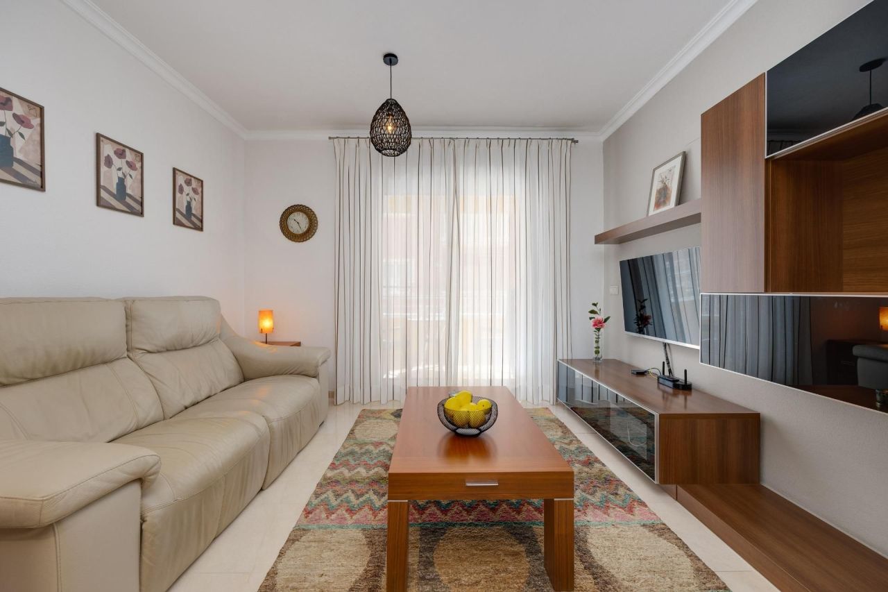 Квартира в Торревьехе, Испания, 81 м² - фото 1