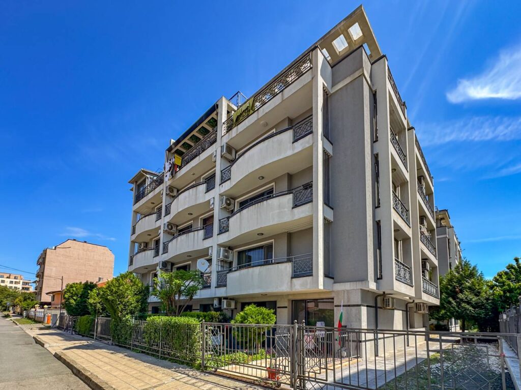 Квартира в Бургасе, Болгария, 61 м² - фото 10