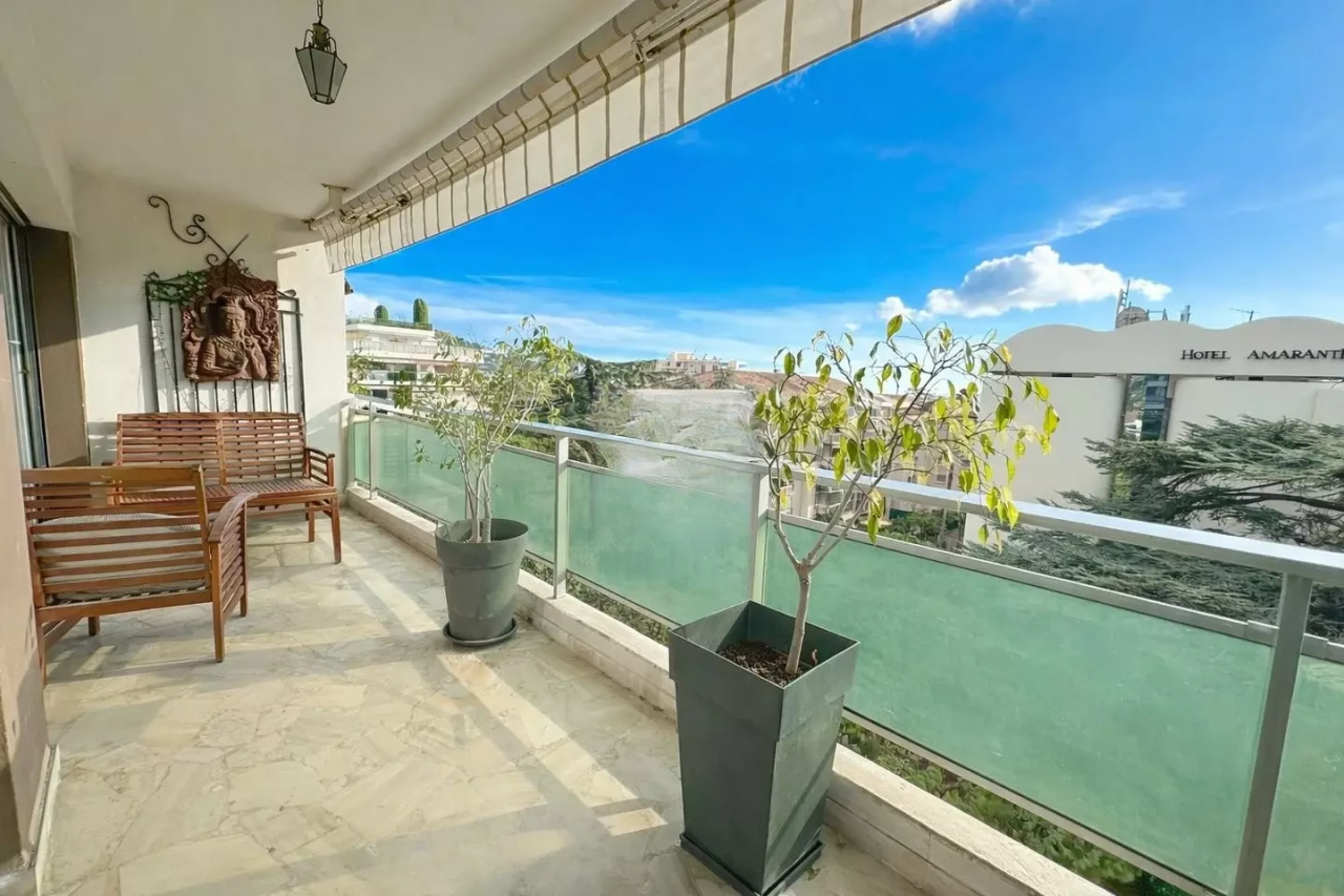 Квартира в Каннах, Франция, 73 м² - фото 1